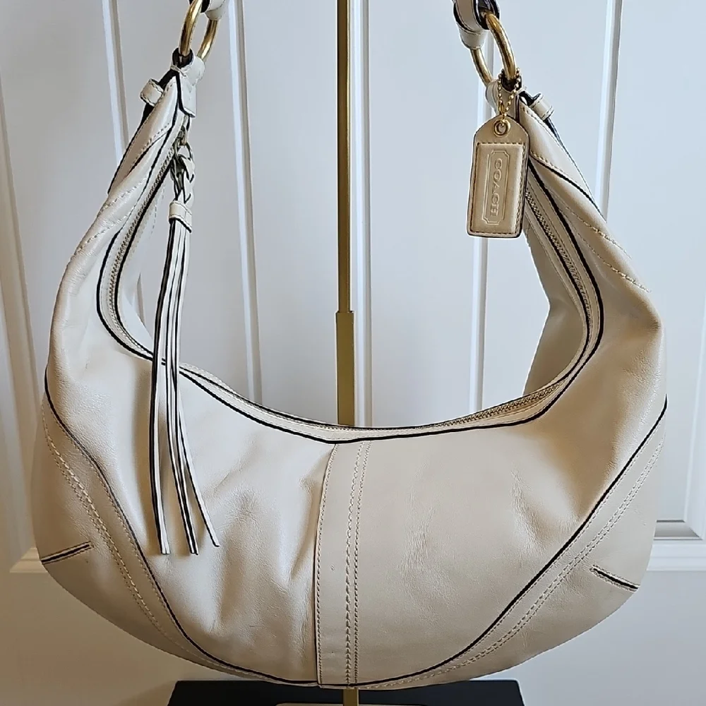 ​Authentic 2006 Coach 